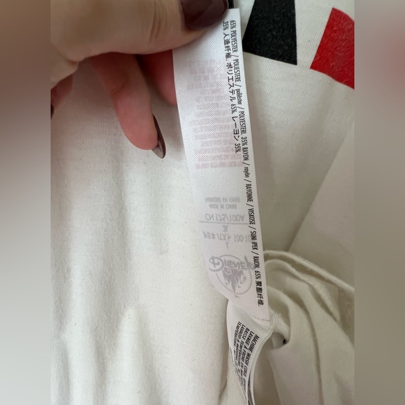 Star Wars Disney “Rebel” Hi-Low T-shirt - Picture 5 of 6